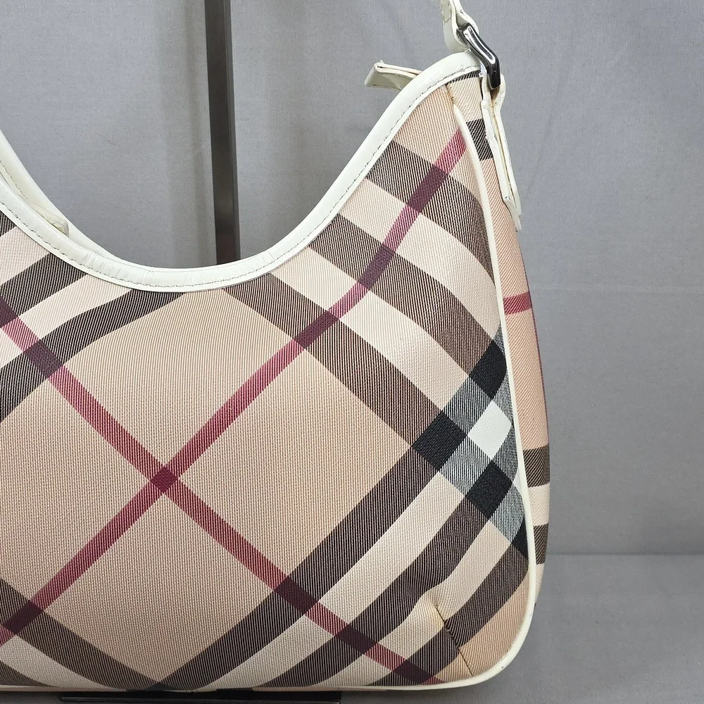 ✨️BURBERRY Barton Hobo Bag - Picture 4 of 16
